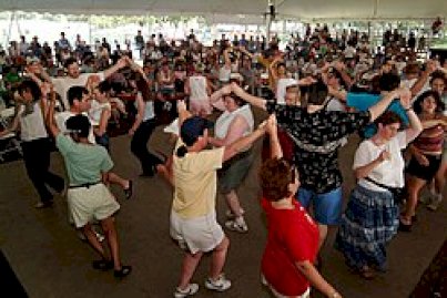 come-ceilidh-dancing!